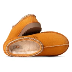 Tasman Shaggy Suede