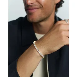 Tennis Bracelet in Gold