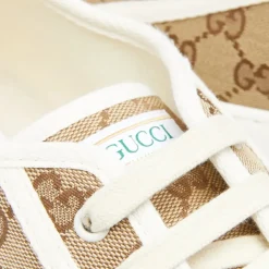 Tennis Treck Low Sneaker