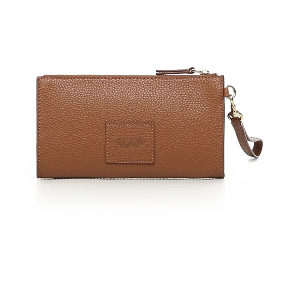 The Leather Pouch
