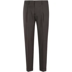 Tiberios Hose
