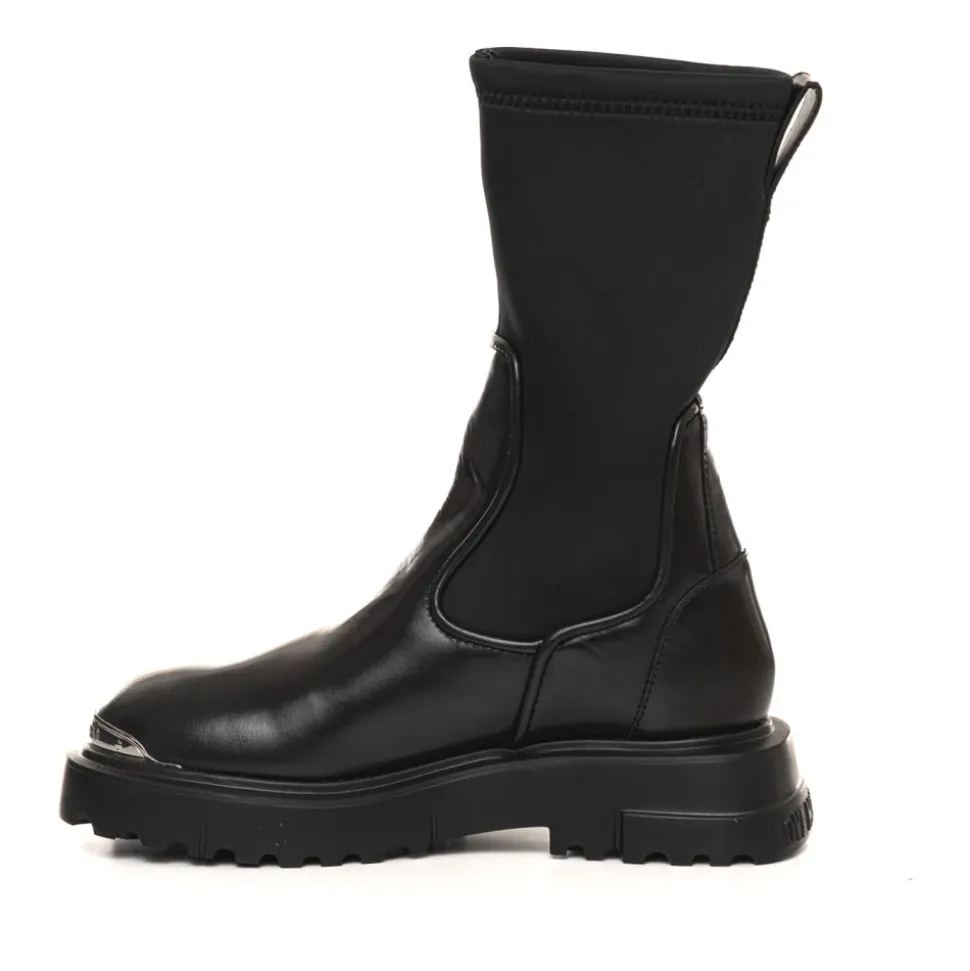 Track Sole Slip-On Lederstiefel