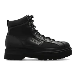 Trapperstiefel mit bedrucktem Logo