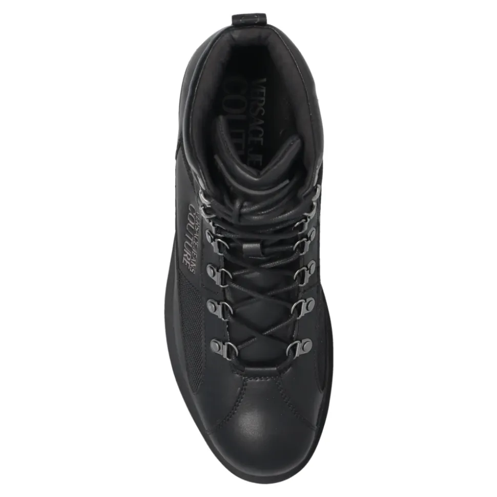 Trapperstiefel mit bedrucktem Logo