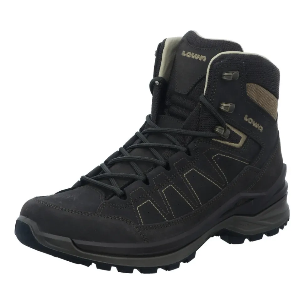 Trekking Boots