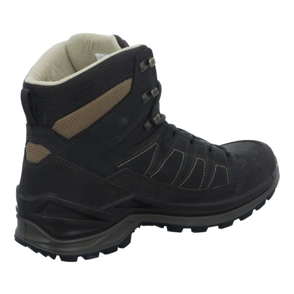 Trekking Boots