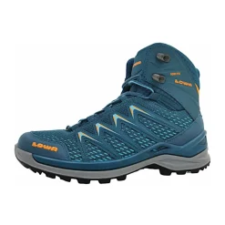 Trekking Boots