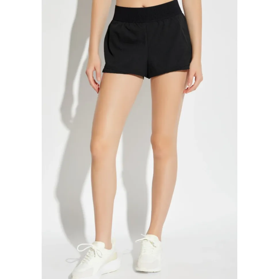 Ultra Dry Tennisshorts mit Futter