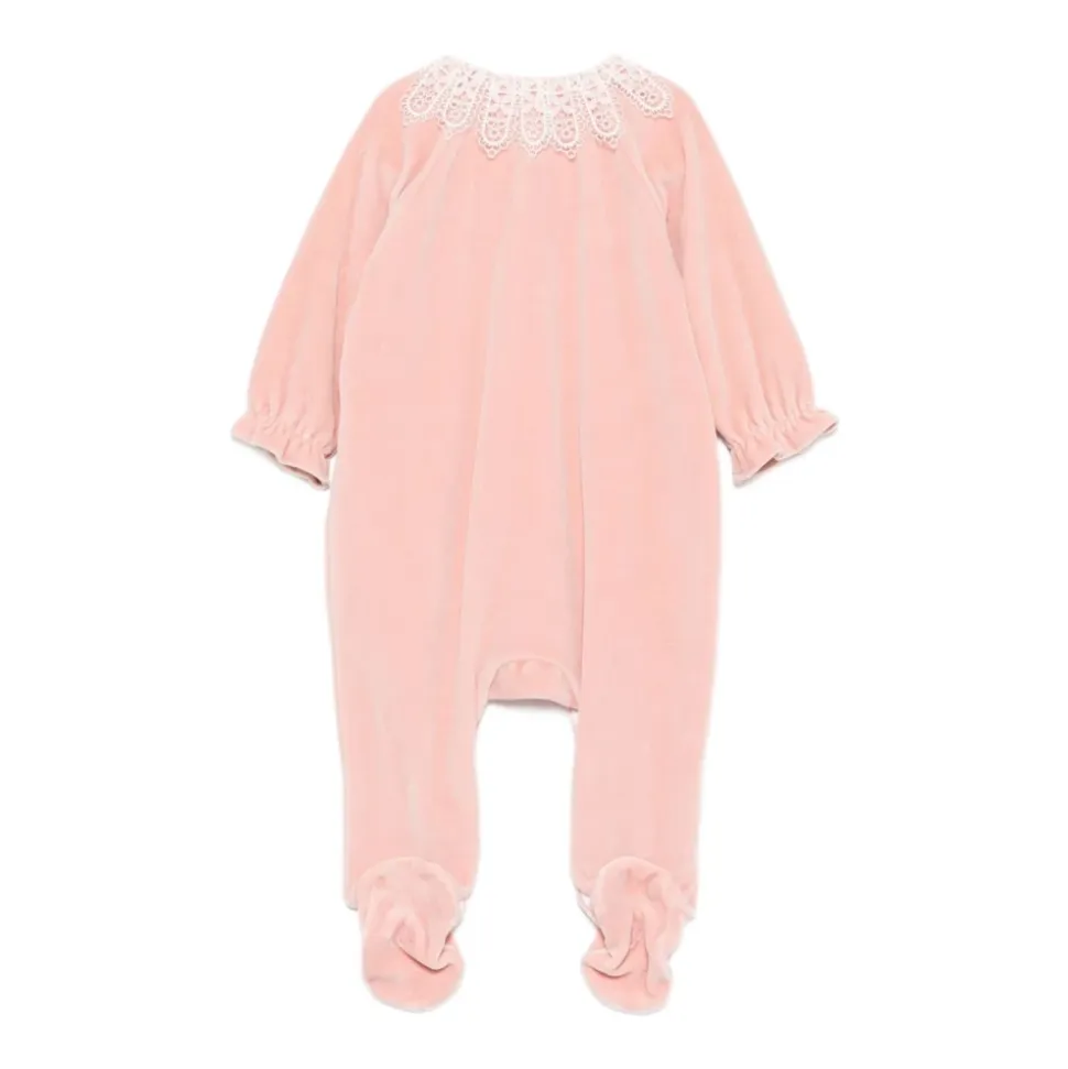 Velours-Pyjama mit Spitzenkragen