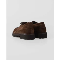 Vielseitige Schnürstiefel für Traktion
