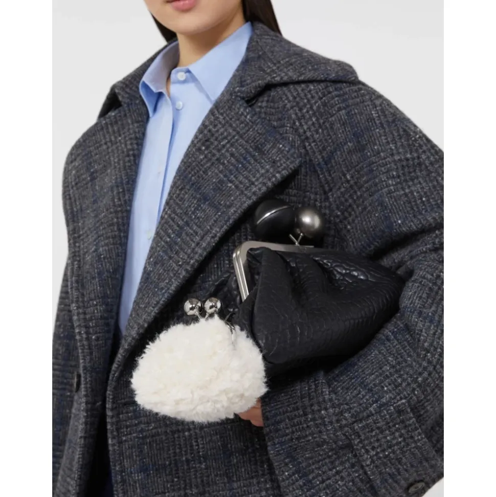 Vivy Clutch