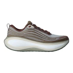 Vomero Plus QS Sneakers