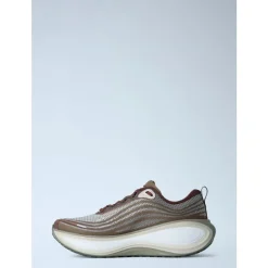 Vomero Plus QS Sneakers