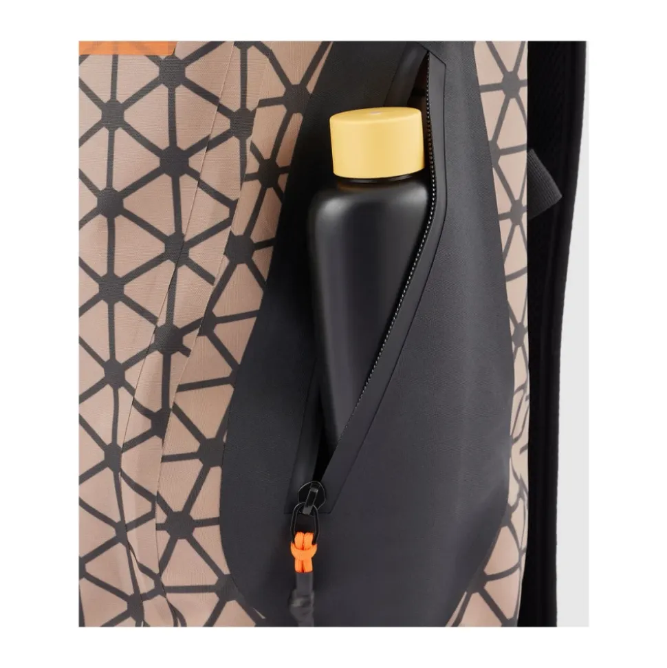 Wasserdichter Rolltop-Rucksack aus 40% recyceltem Gewebe