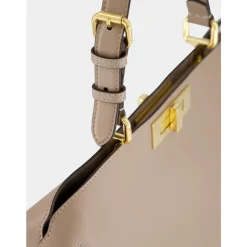 Weiche Große Peekaboo Tasche in Taubengrau