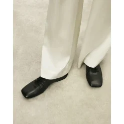 Weiche Lederschnürhalbschuhe