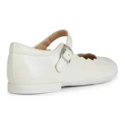 Weiße Ballerinas für Mädchen