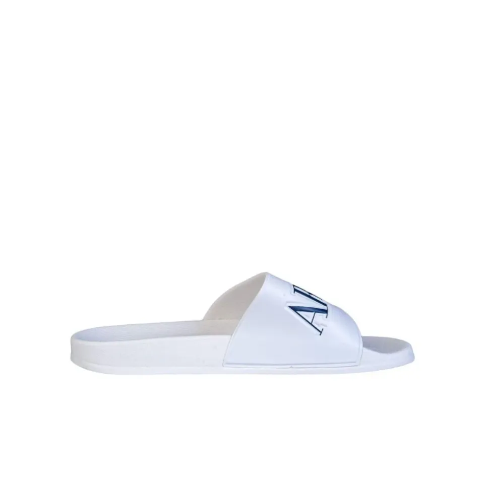Weiße Flip Flops & Slider