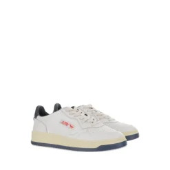 Weiße Ledersneakers mit Blauem Absatz