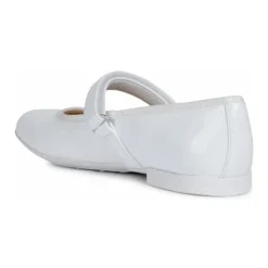 Weiße Mädchen Ballerinas