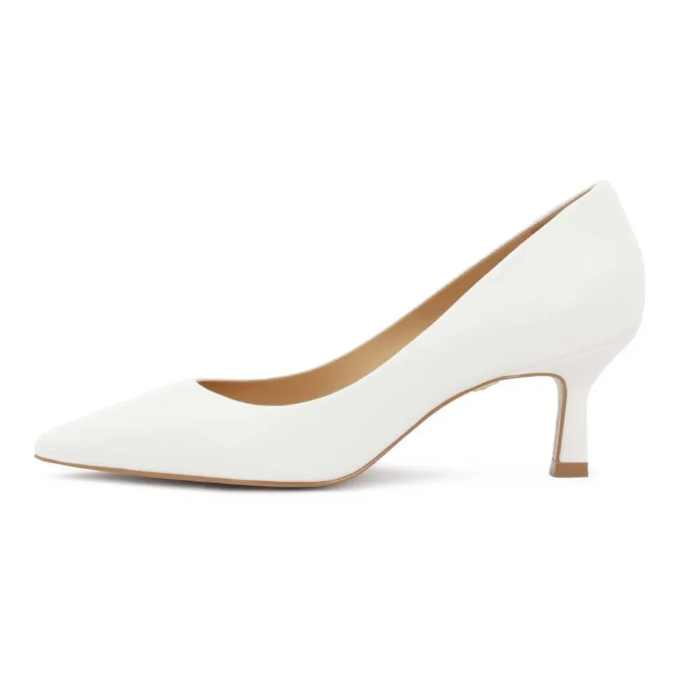 Weiße niedrig-ferse pumps aus der Hochzeitskollektion