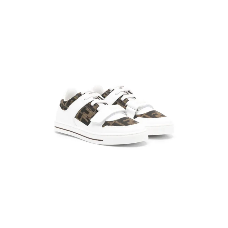 Weiße Sneakers für Mädchen