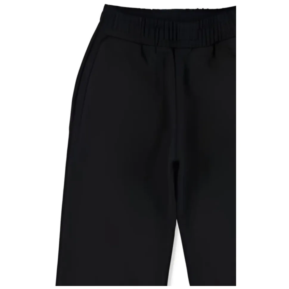 Weite Sweatpant mit Bookish Stil