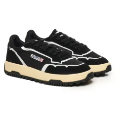 Wildpace Sneakers