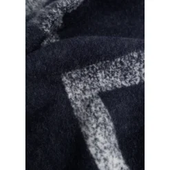 Wollschal mit Logo