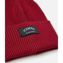 Wool Beanie Mütze mit schwarzem Patch und Logo