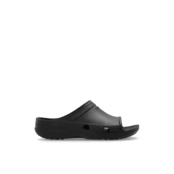 x Crocs