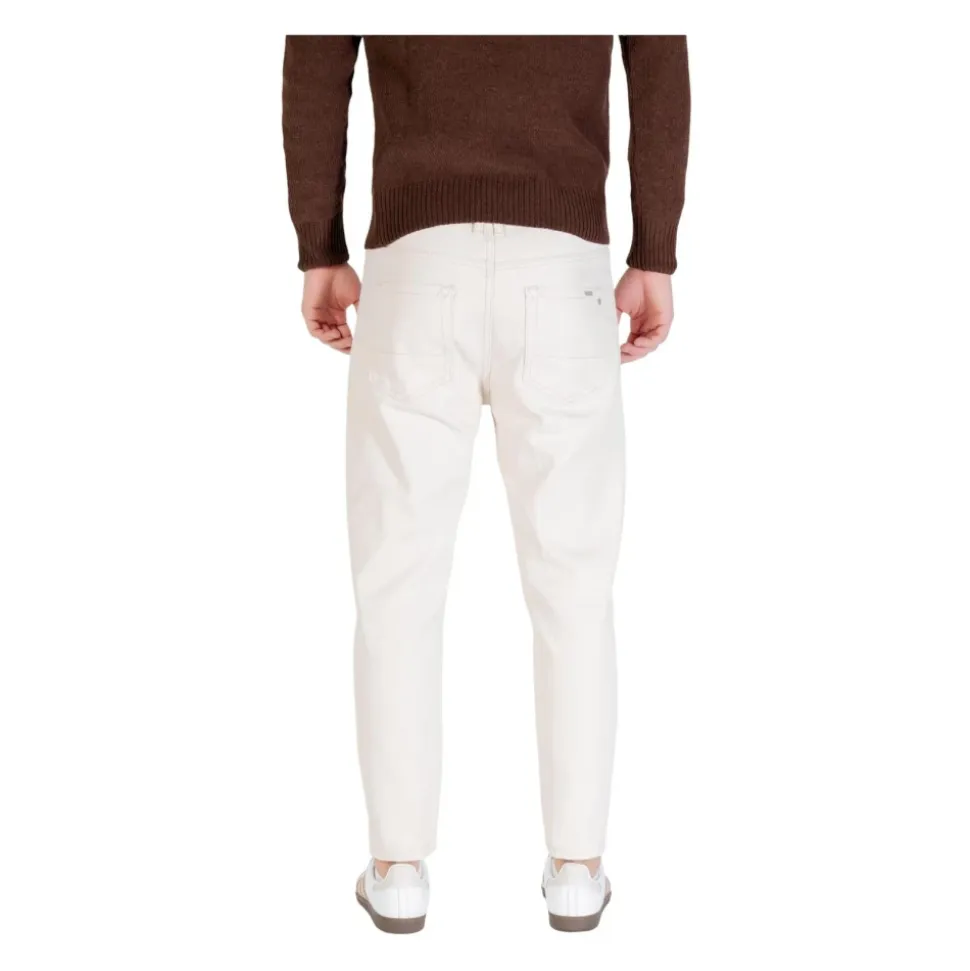 Zip und Knopf Baumwolljeans mit Vorder- und Gesäßtaschen