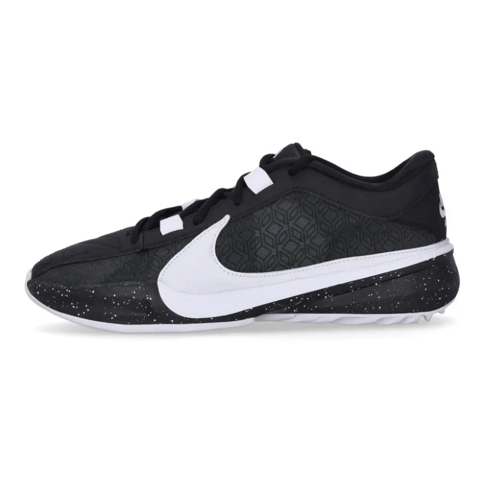 Zoom Freak 5 Basketballschuh