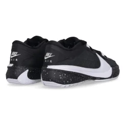 Zoom Freak 5 Basketballschuh