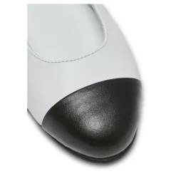 Zweifarbige Ballerinas aus Leder