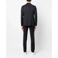 Zweireihiger Blazer mit klassischer Hose